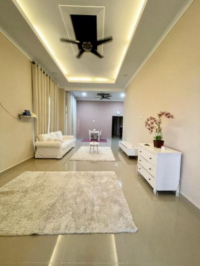 Kisah Manis Homestay (Cozy Semi-D Homestay)